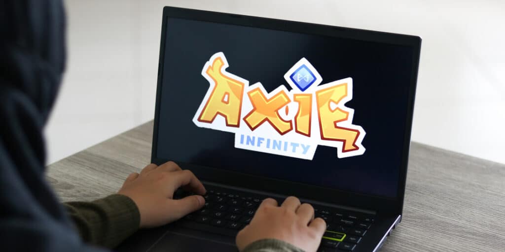 jouer à Axie Infinity